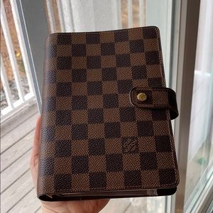 💯 Authentic Louis Vuitton MM Agenda